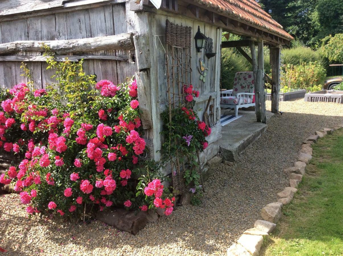 Maison Mai Or La Petite Maison Mai Or La Petite Grange Or All Three La Chapelle-Urée エクステリア 写真